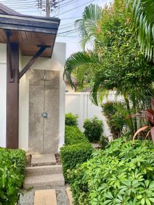 Charming Villa at Layan