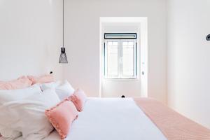 Urban Haven a 2BR Modern Retreat