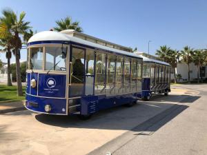 Upscale apartment with sea view in Higueron!