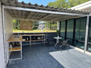 3 - 2BR Villa 1000Mbps