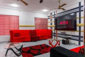 The DreamLand Homes & Events Center - Ofankor