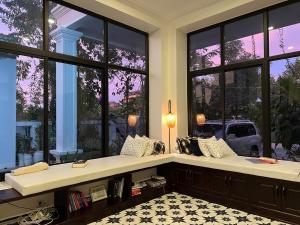 The Little Garden Villa