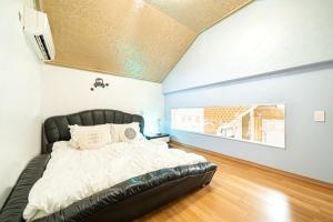 Lala Land Pet Friendly Pension