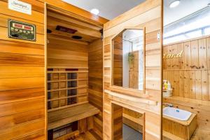 Lala Land Pet Friendly Pension