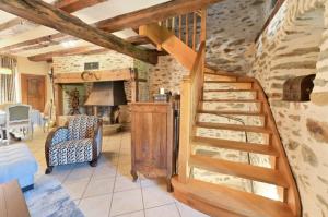 Maisons de vacances Newly renovated fort with panoramic landscape view jacuzzi & billiard : photos des chambres