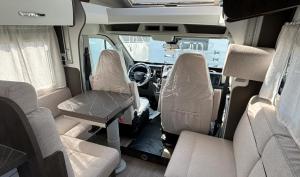 Wypożyczalnia kamperów w Lubelskim! Bogata wersja! 5 miejsc Benimar Tessoro 463