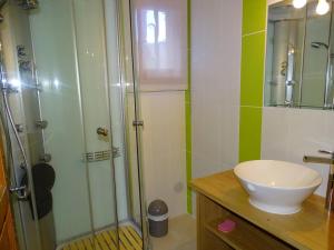 Villas Domaine du Mayne - Le Chene - Clevacances 2 Cles : photos des chambres