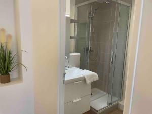 Appartements Le Minimaliste, Appartement Hyper Centre Climatise : photos des chambres