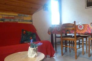 Agréable appartement au 1er étage avec terrasse, pour 4 personnes