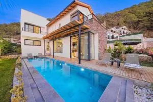 Amazing Luxurious Villa Bali Faralya by Luxury Group - Karaagac
