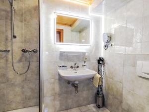 Apartment Apart Garni Wachter-3 by Interhome