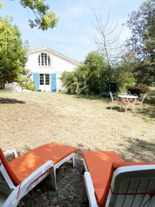 Villas Villa MICHITA proche plage by E&A : Villa - Vue sur Jardin