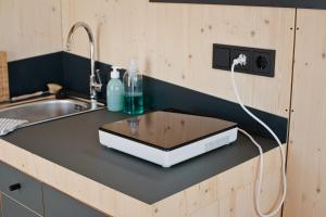 Sleep Space 1 - Green Tiny Spot Friesland