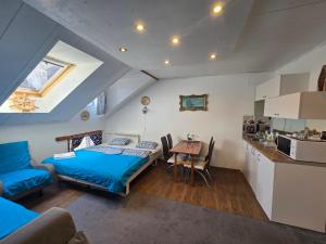 6A Meridian Apartment with sauna