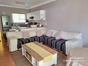 Isaiahs Self Catering Holiday Flat