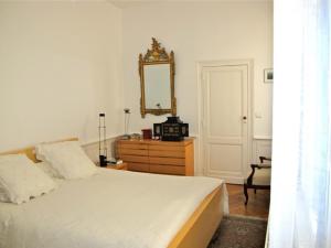 Appartements T3 HYPERCENTRE Jardin Public : photos des chambres