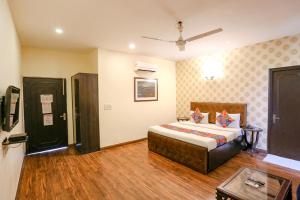 FabHotel Pulse Impulse