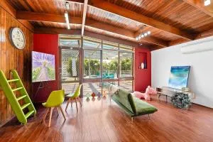 Prime Glen Huntly Beauty - 4BR Family Home w pool - أوكلي