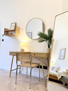 Rentero Golden Wabi-Sabi Apartment, Prague