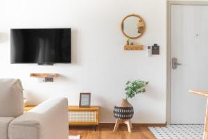 Title Halo I love Asia Naiyang Pool Gym