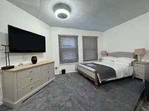 Modern Studio Flat in Bramhall - Handforth