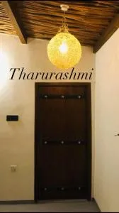 Tharurashmi villa & Hostel -Ac Rooms Hiriketiya - 平谷