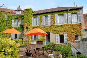 Appartements Studio confort a Neris-les-Bains - 18 m² avec jardin : photos des chambres