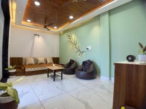 Villa Vista - 3BHK Penthouse