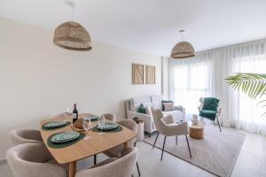 AR11 Stylish flat in perfect location