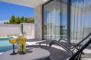New ! Luxury Villa - RoMa 1 and 2 with two heated pool