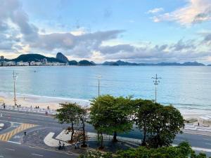 Copacabana - Edificio a beira mar 3 quartos
