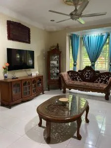 Serambi Kenangan - Kampong Padang