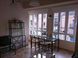 Two-Bedroom Apartment room in San Roque 18
