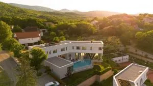 Vacay Luxury Villa Red with sauna - Podbablje