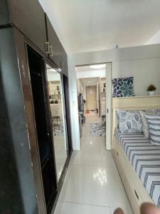 Athalias Pad at Sea Residences