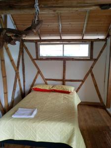 Botón de oro hostal