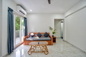 Baga Creek Side Nest