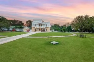 7BHK Indrakshi Villa - Alūr