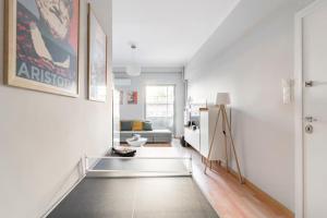 Athenian Entertainment & Relaxation Hub