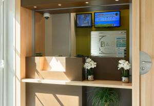 Hotels B&B HOTEL Orly Chevilly Marche International : photos des chambres