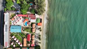 Family Bungalow Near Beach At Kohchang Resort