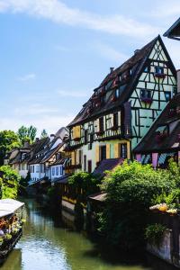 Appartements Gite Traditionnel au Centre Historique d'Eguisheim : photos des chambres
