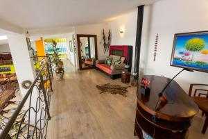 Villas Loft d'exception 350m2 spacieux et lumineux avec piscine a 15 min de la mer : photos des chambres