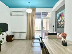 City Center- VAKE PARK - 1BR Apartment