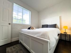 Dos Casitas Design District #1 - 3 Bedroom House