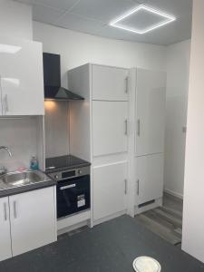 Modern Studio Flat in Bramhall
