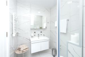 Infinity Sea Residence in Porta