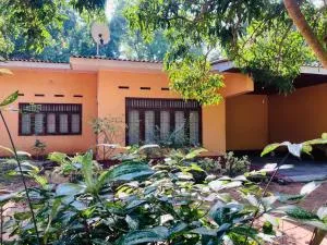 SKR Holiday Home - Ponnarankulama