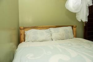 CRYSTAL HOMES By CHEMA