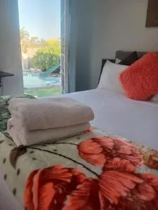 GH RedPillars Double ensuite rooms with Private entrance - Springfield